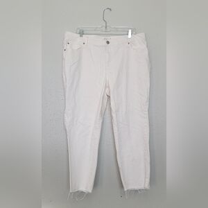 Universal Thread Distressed Boyfriend Crop White Denim Jeans